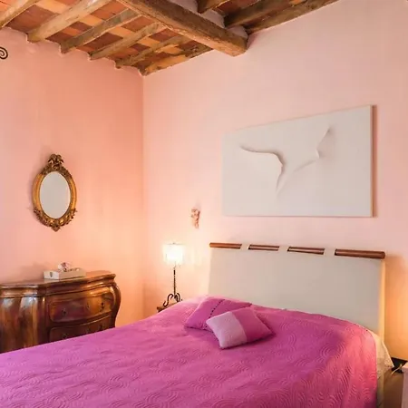 Casa vacanze Casa Bressan Accogliente E Colorata Camaiore
